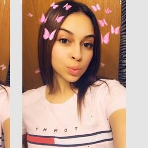 Meet your Posher, Nilda